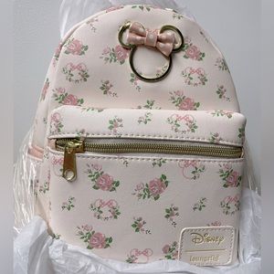 24HR DROP ⬇️ Minnie Loungefly Floral backpack